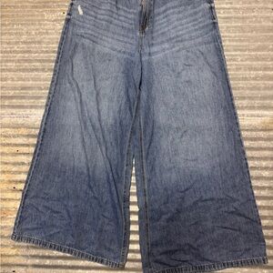 Wide-Leg Blue Jeans